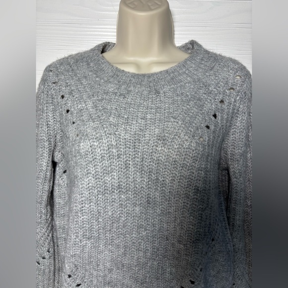 Gap Women’s Gray Cozy Fall Sweater Wool Alpaca  Blend Size Small - Picture 2 of 7